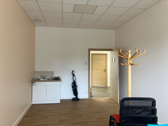 Local professionnel(le) de santé à louer