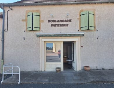 BOULANGERIE & MULTISERVICES